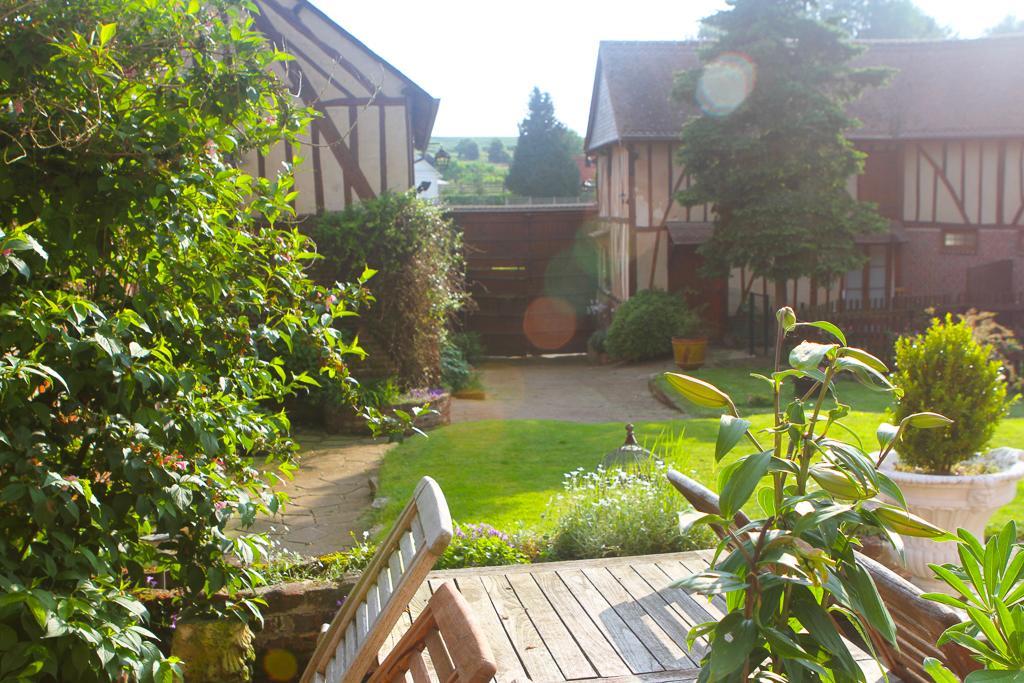 Bed and Breakfast Domaine De Regnonval Blicourt Exterior foto